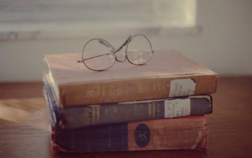 知网是否支持小语种论文查重？中国知网论文查重严吗？